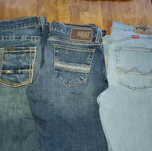 Mens Ariat/wrangler jeans 30/32